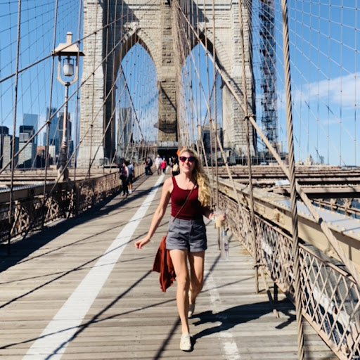 Melanie Kent Photo 32