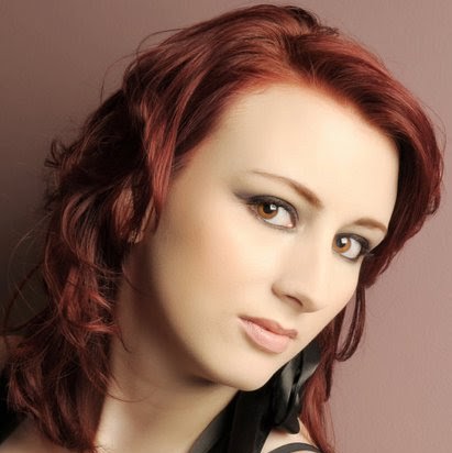 Victoria Rhodes Photo 16