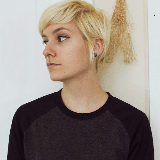 Kristin Erickson Photo 19