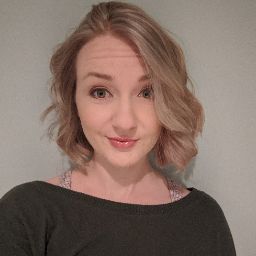 Robyn Baker Photo 16