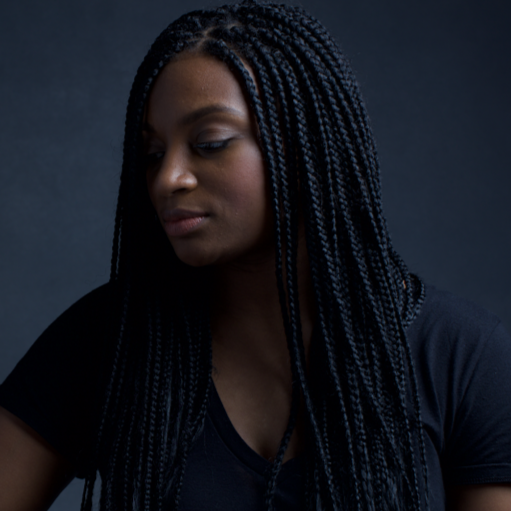 Kristy Lyons Photo 2