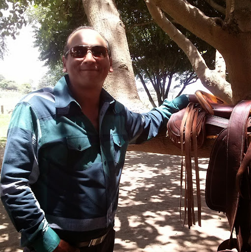 Juan Enriquez Photo 20