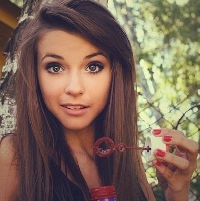 Kristina Walker Photo 20