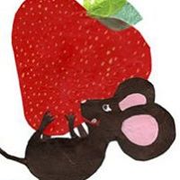 Julie Voigt Photo 15