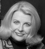 Deborah Holden Photo 21