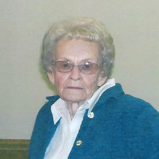 Irene Daniels Photo 39