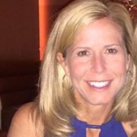 Julie Covert Photo 17