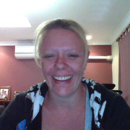 Catherine Olsen Photo 35