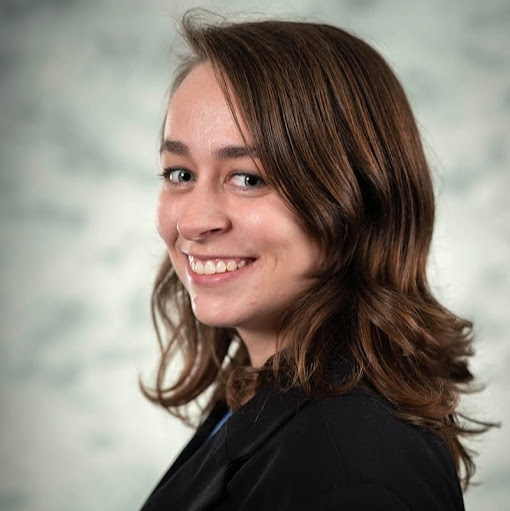 Emily Perlman Photo 7