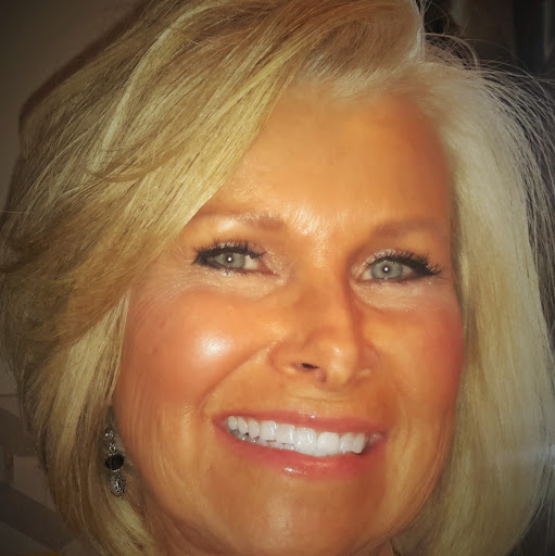 Lori Guthrie Photo 6
