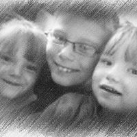 Michele Glover Photo 19