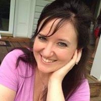 Amy Carroll Photo 22