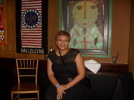 Cassandra Green Photo 26