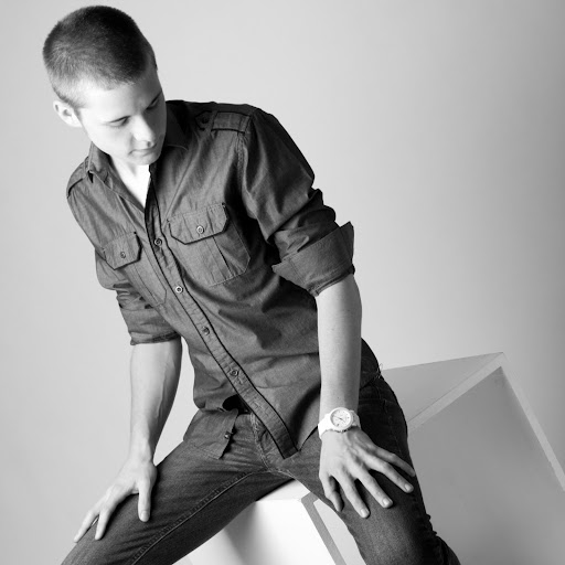 Stanley Taylor Photo 37