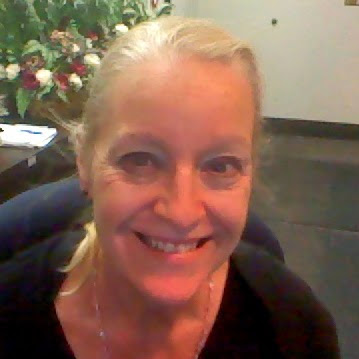 Sharon Nichols Photo 27