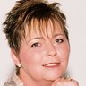 Lori Anderson Photo 27