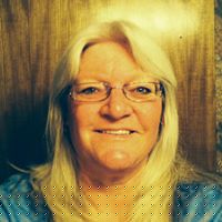 Lisa Hiatt Photo 17