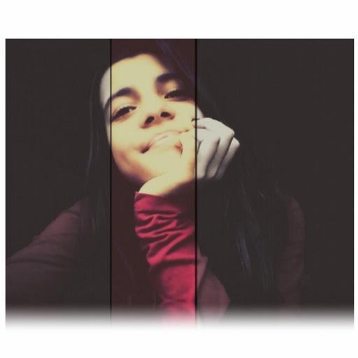 Paula Henriques Photo 8