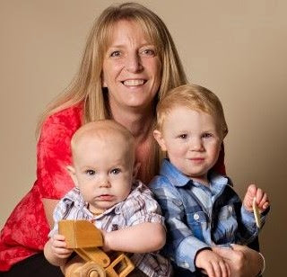 Anne Harvey Photo 37