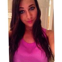 Laura Hanley Photo 8