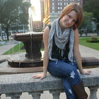 Alicia Estes Photo 14