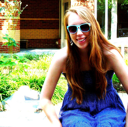 Stephanie Weaver Photo 21