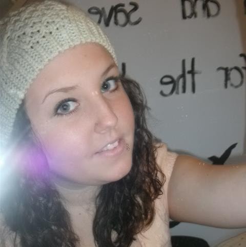 Kim Bishop Photo 14