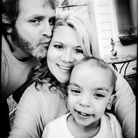 Lori Suggs Photo 22