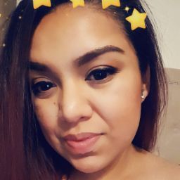 Elizabeth Arellano Photo 33