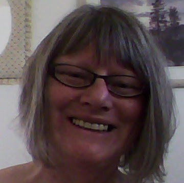 Sharon Landis Photo 15