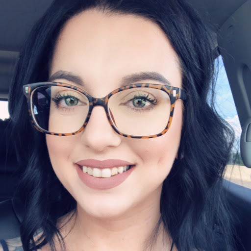 Megan Waterhouse Photo 14