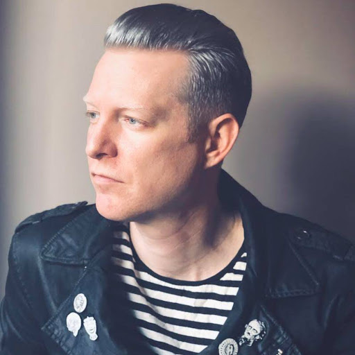 Johnny Lowe Photo 43