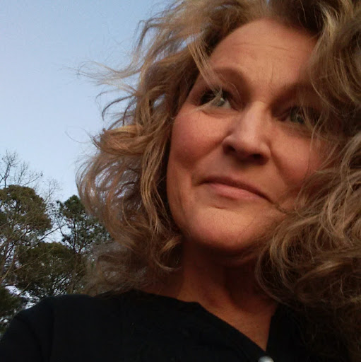 Candace Henderson Photo 9