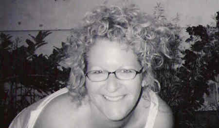 Julie Cunningham Photo 17