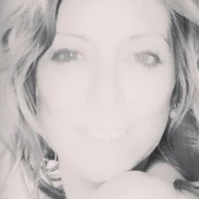 Maria Contreras Photo 17