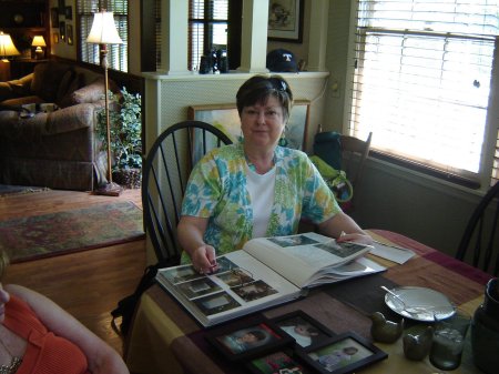 Donna Powell Photo 12