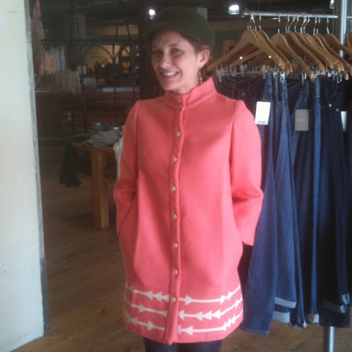 Maggie Watson Photo 13