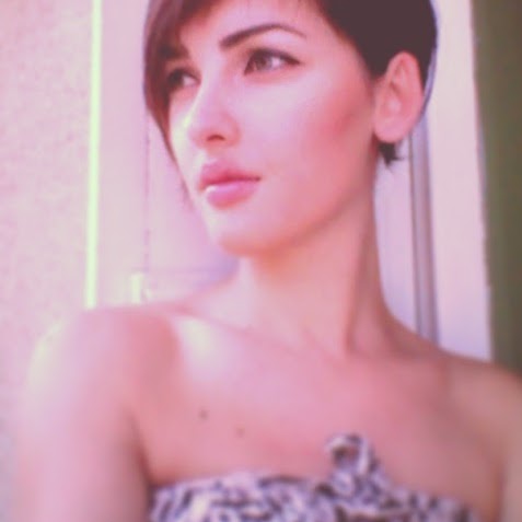 Linda Mata Photo 27