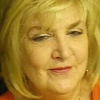 Michele Brady Photo 38