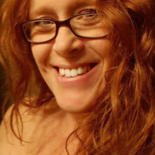 Stephanie Slack Photo 12