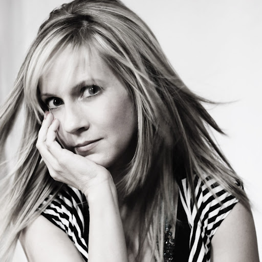 Alicia Rasmussen Photo 1