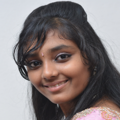 Caroline Kemp Photo 7