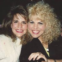 Christina Hart Photo 26