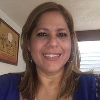 Elizabeth Irizarry Photo 22