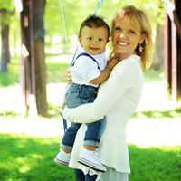 Diana Davidson Photo 11