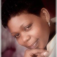 Tracie Lambert Photo 18