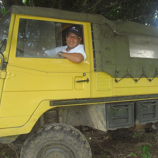 Edwin Rojas Photo 13