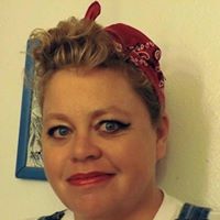 Julie Mcnutt Photo 23