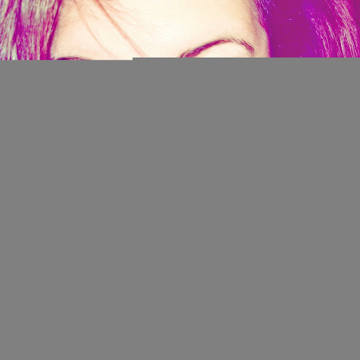 Sarah Desrosiers Photo 6