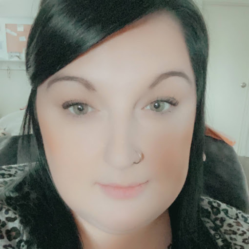 Megan Mercer Photo 22